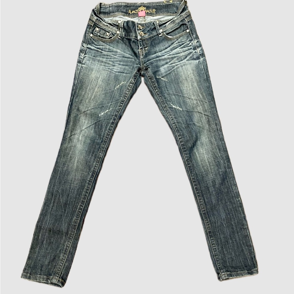 Almost Famous Skinny Jeans Size 5